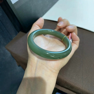 Jin Yutang Xinjiang Hotan Jade Deep Lake Water Green Bracelet Jelly Meat Shown White Circle 58 Width 12 Weight 55.5g