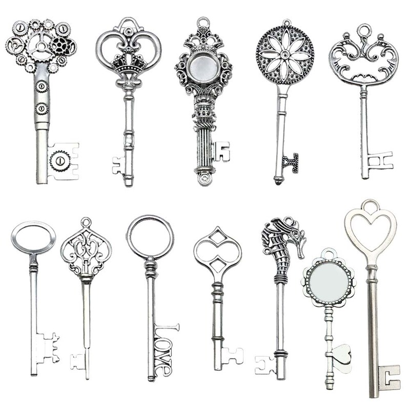 Antique Silver Imitation 3D Key DIY Accessories for Bags, Notebooks, Keychains, Vintage Pendants, Hot-Selling in Foreign Trade Antique Silver Imitation 3D Key DIY Accessories for Bags, Notebooks, Keychains, Vintage Pendants, Hot-Selling in Foreign Trade