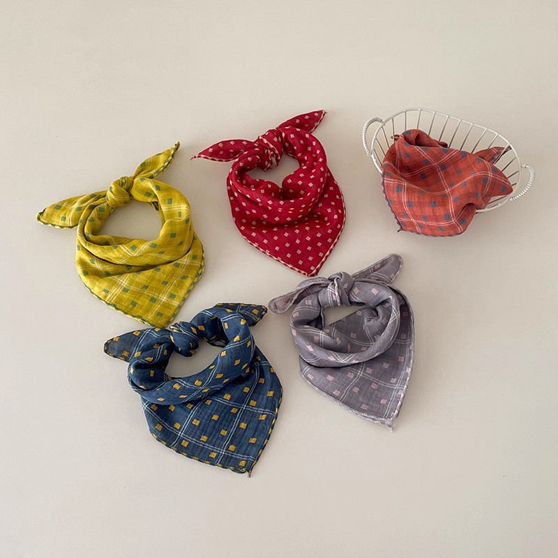 Korean Style Baby Triangle Scarf Spring, Summer and Autum Plaid Thin Kidsren's Saliva Towel Baby Bib Gauze Headscarf Scarf