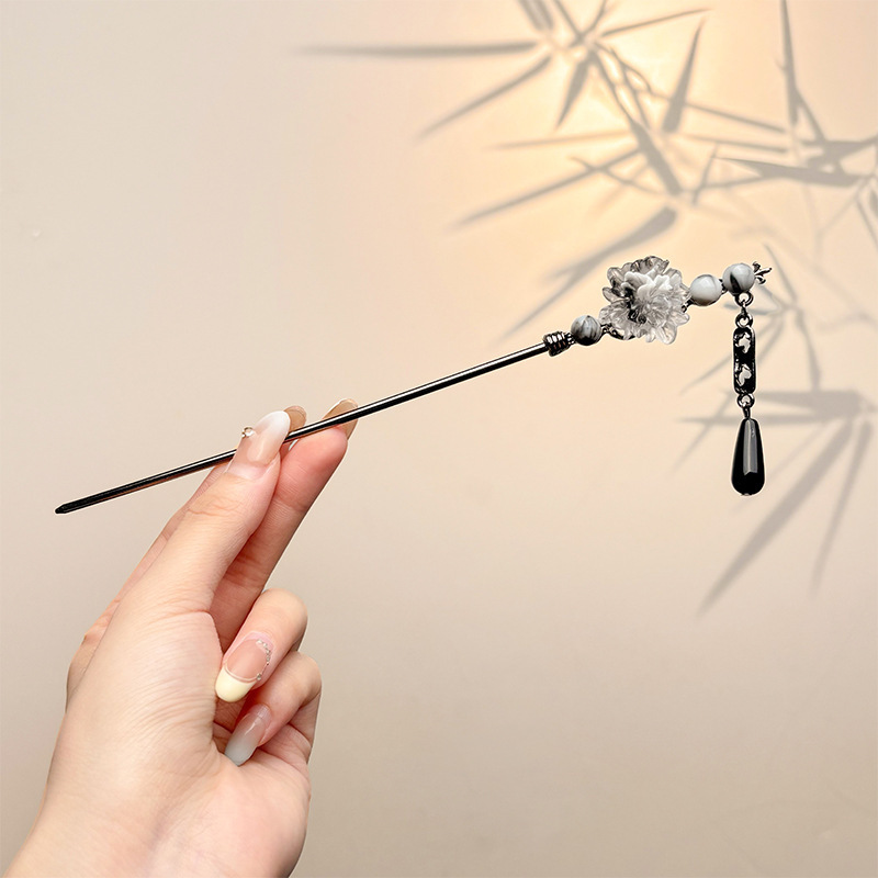 Nueva horquilla de flores de estilo antiguo chino, horquilla de sentido avanzado moderno, horquilla de cabello femenino, horquilla de Hanfu, tocado de horquilla de madera