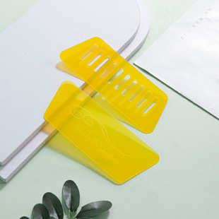 Source manufacturers directly supply plastic film scraper transparent yellow trapezoidal cellophane window paper film scraper wholesale