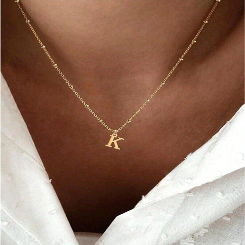 European and American Popular H Necklace with 26 Letters, Clavicle Chain, Niche Design for the Beach European and American Popular H Necklace with 26 Letters, Clavicle Chain, Niche Design for the Beach