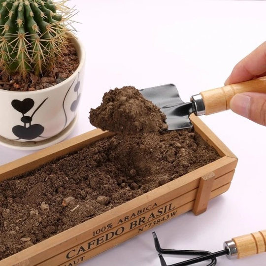 [3 Pieces Pack] Flower Planting Tool Household Vegetable Planting Flower Gardening Pine Soil Shovel Planting Three Piece Small Shovel Mini