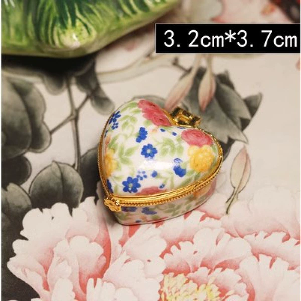 New pastoral flower heart shape