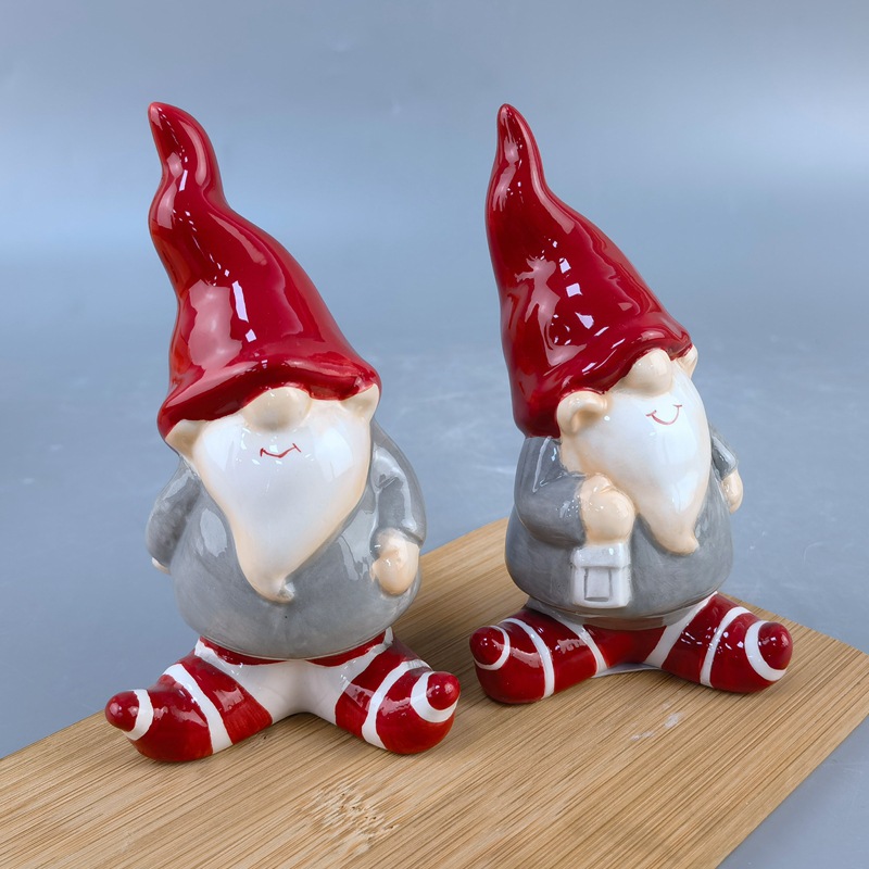 Decoraciones navideñas transfronterizas candelabres de duendes cerámicas luminosas escritorio viejo muñeco de nieve alce decoración de escritorio regalo