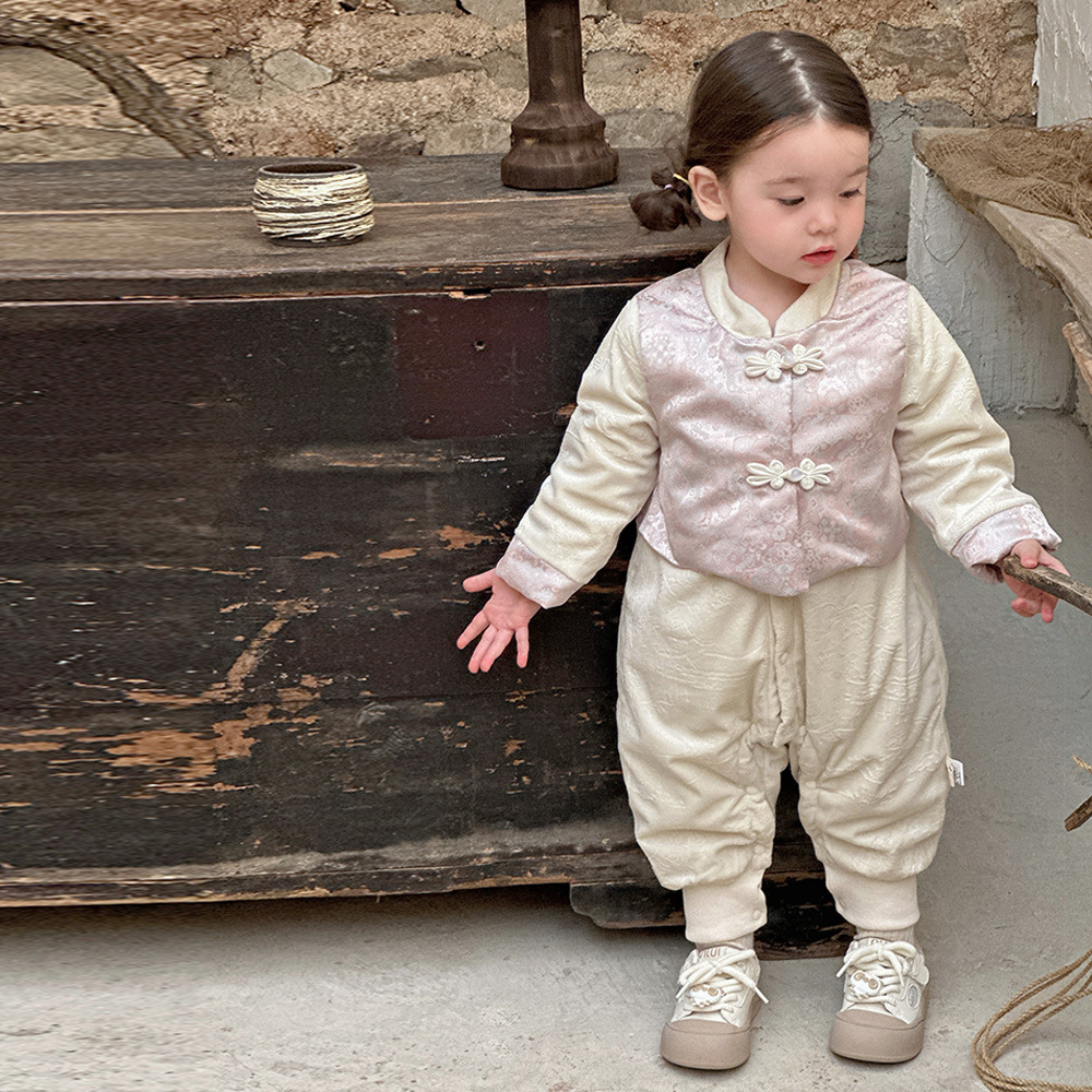 Ropa de bebé, estilo otoño e invierno, una pieza, luna llena, cien días, niña, bebé, princesa, bolso, pedo, mameluco de terciopelo