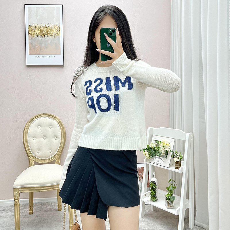 2024 Early Autumn Elegant Elegant Knitted Sweater Women's Sweet Long-sleeved Letters Jacquard Turtleneck Sweater Long-sleeved All-match