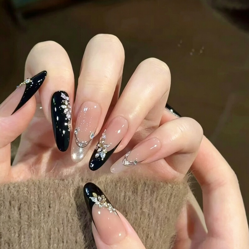 Handmade Fall/Winter New Black French Zircon Sparkling Elegant Medium-Length Nail Stickers Purely Handmade Handmade Fall/Winter New Black French Zircon Sparkling Elegant Medium-Length Nail Stickers Purely Handmade