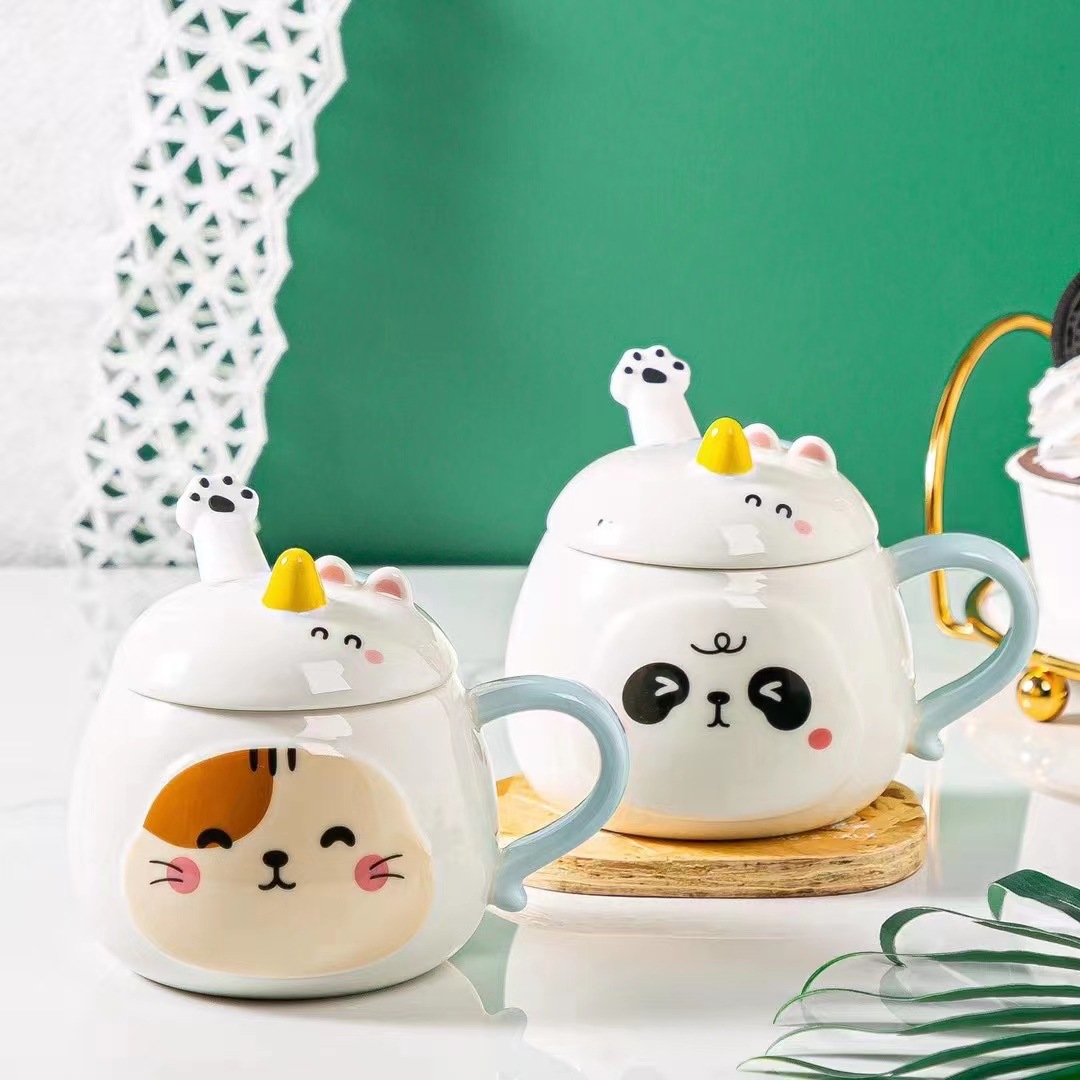 Creativo de dibujos animados lindo mordedura animal patrón de cerámica taza unicornio con tapa cuchara taza de café lindo mascota taza de agua