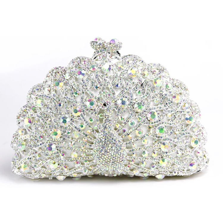 Pavilón de diamante de diamante de metal de cristal bolsa de cena bolsa de diamantes hecha a mano bolso de diamantes de damas europeas y americanas