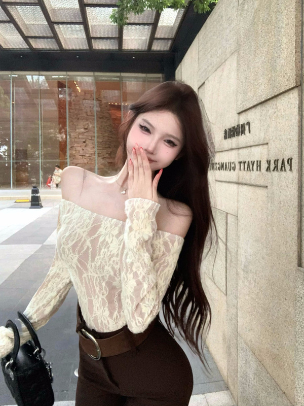 一字肩纯欲长袖蕾丝T恤女秋季修身收腰内搭小众独特短款打底上衣|undefined