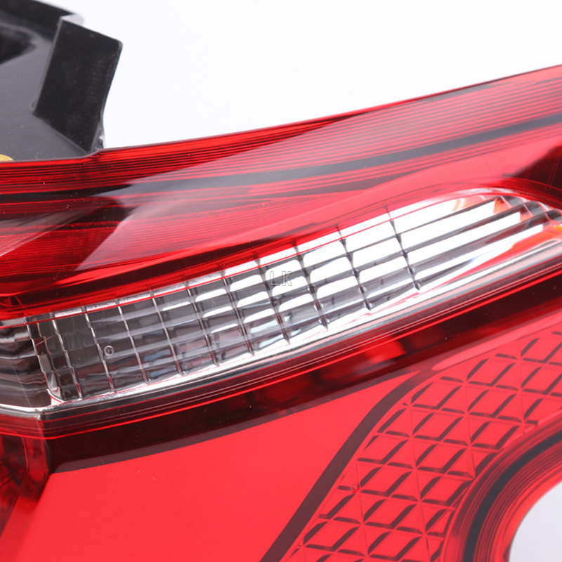 Suitable for Wuling Hongguang S3 rear tail lamp assembly reversing brake lamp Hongguang S3 rear bumper lamp fog lamp left and right tail lamp cover