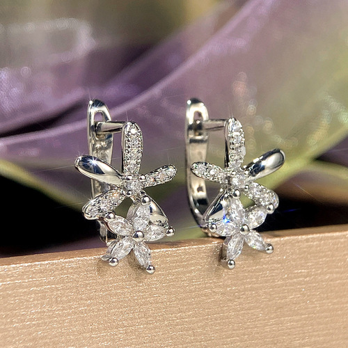 Cao Shi Han-style cute and exquisite copper-inlaid zircon flower earrings for women, Instagram influencer high-quality floral women's earrings
