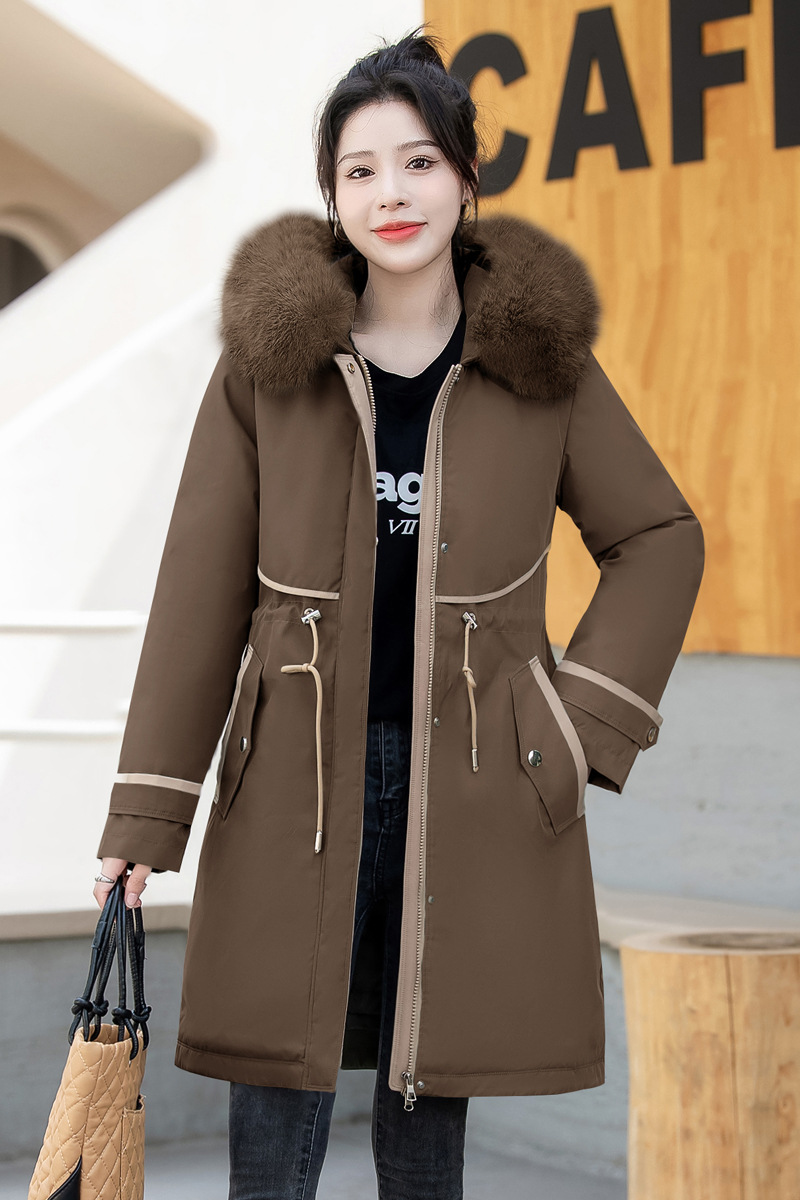 커피색