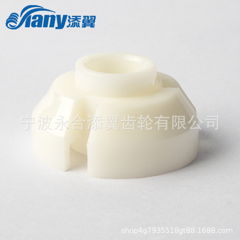 塑料齿轮 尼龙齿轮 尼龙制品