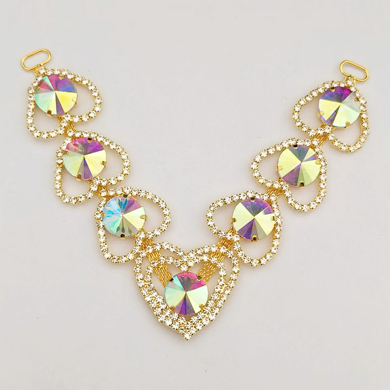 Nuevo al por mayor calentamiento soldado corazón de moda zapatos de cristal flores DIY zapatos de mujer zapatillas decoración cadena