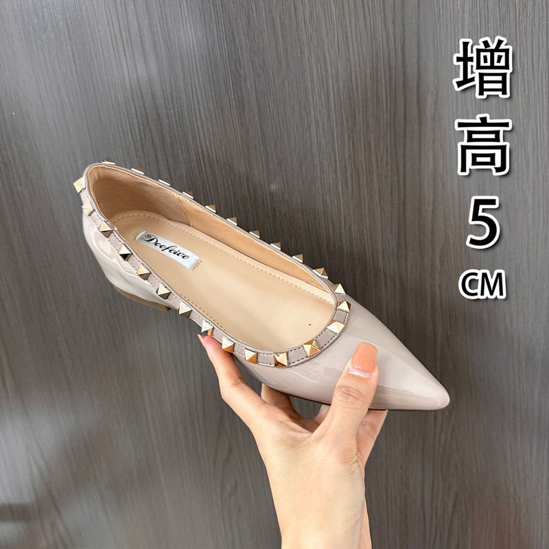Yixin Shoes V Brand Height-Increasing 5cm Rivet Shallow Nude Pointed Toe Soft Patent Leather Single Shoes Women's Commuting Shoes Casual