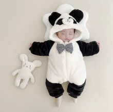 婴儿连体衣服装冬季加厚男女小宝宝棉衣爬服新生儿保暖外出服冬装