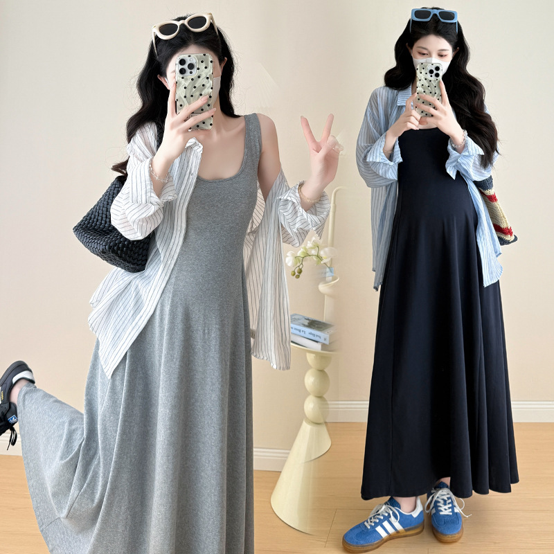 Pregnancy Outfits 2026 Spring/Summer New Striped Sunscreen Shirt Mid-Length Slim Fit High Elastic Tank Dress Maternity Set