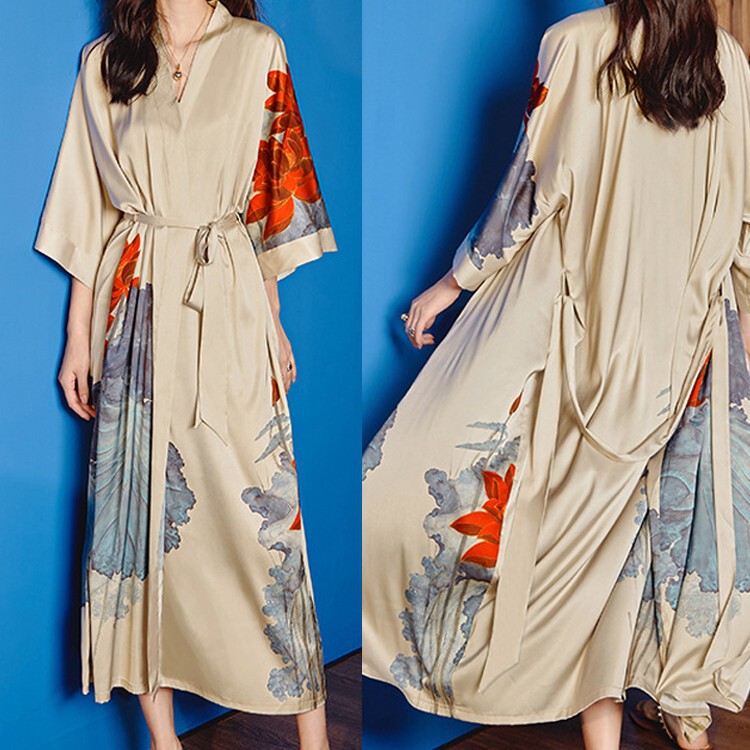 Silk Nightgown Women's Long Dressing Gown Pajamas Mulberry Silk Home Clothes Chinese Style Autumn and Winter Nightgown Silk French Bathrobe Silk Nightgown Women's Long Dressing Gown Pajamas Mulberry Silk Home Clothes Chinese Style Autumn and Winter Nightgown Silk French Bathrobe