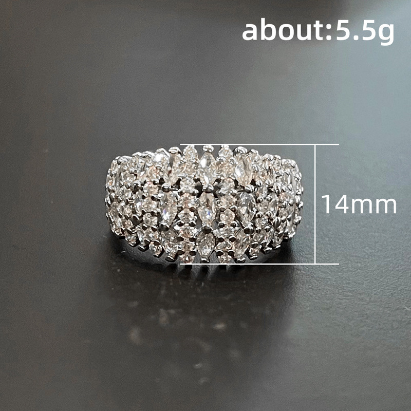 Cross-border Live Broadcast Explosions Luxury All Over the Sky Star Ring Full of Zircon Copper Jewelry Women's Light Luxury Ring Cross-border Live Broadcast Explosions Luxury All Over the Sky Star Ring Full of Zircon Copper Jewelry Women's Light Luxury Ring