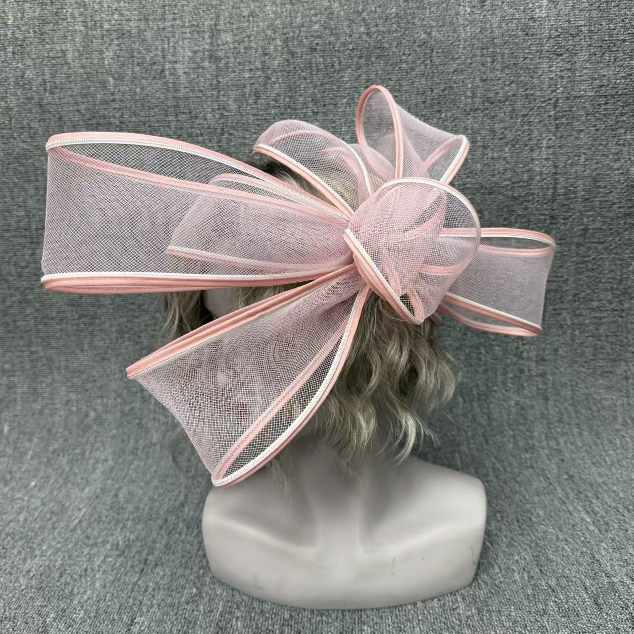 Amazon's Hottest Oversized Mesh Headdress European and American Jockey Club Hat Bridal Head Flower Style Catwalk Hair Accessories White