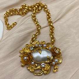 青岛中古vintage花朵套装电镀真金高品质立体花雕珍珠项链套装