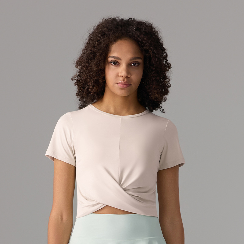 Top deportivo de verano para yoga y running, de secado rápido, estilo cruzado, manga corta, ideal para mujeres._voghion.com