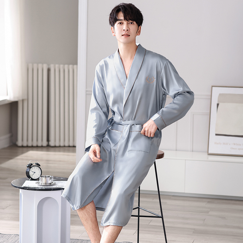 Pajamas Autumn and Winter Men's Ice Silk Long-Sleeved Pajamas Cardigan Casual Loose Plus Size Dressing Gown Home Clothes Can Be Worn Outside