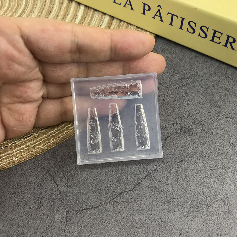 跨境批发蝴蝶结硅胶美甲模具立体链条串珠浮雕花纹穿戴甲装饰工具|undefined