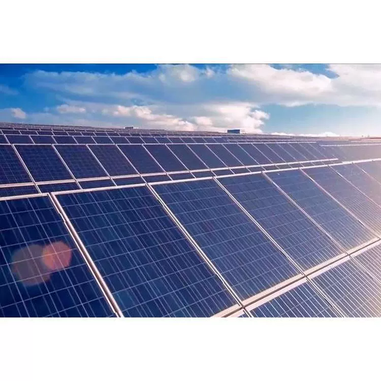 Дизайн и строительство крышных фотоэлектрических электростанций. Солнечные фотоэлектрические панели для выработки энергии могут быть изготовлены по индивидуальному заказу.