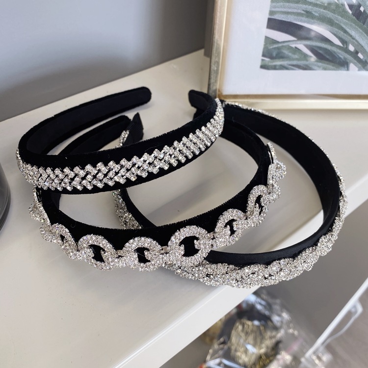 Alloy Fashion Retro Rhinestone Headband display picture 5