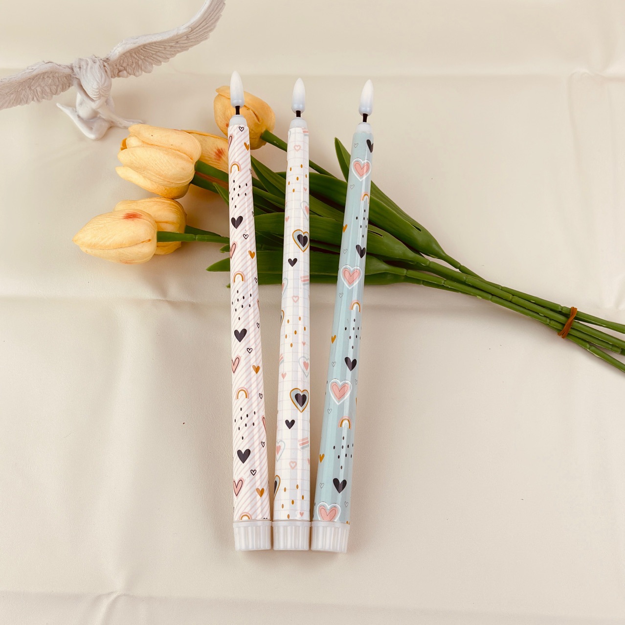 Electronic candle for St. Valentine's Day