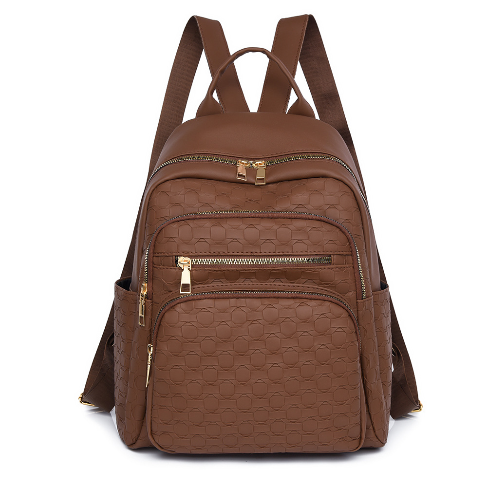 2024 mochila de cuero suave para mujer retro europea y americana nueva moda diseño de nicho mochila de viaje al aire libre al por mayor