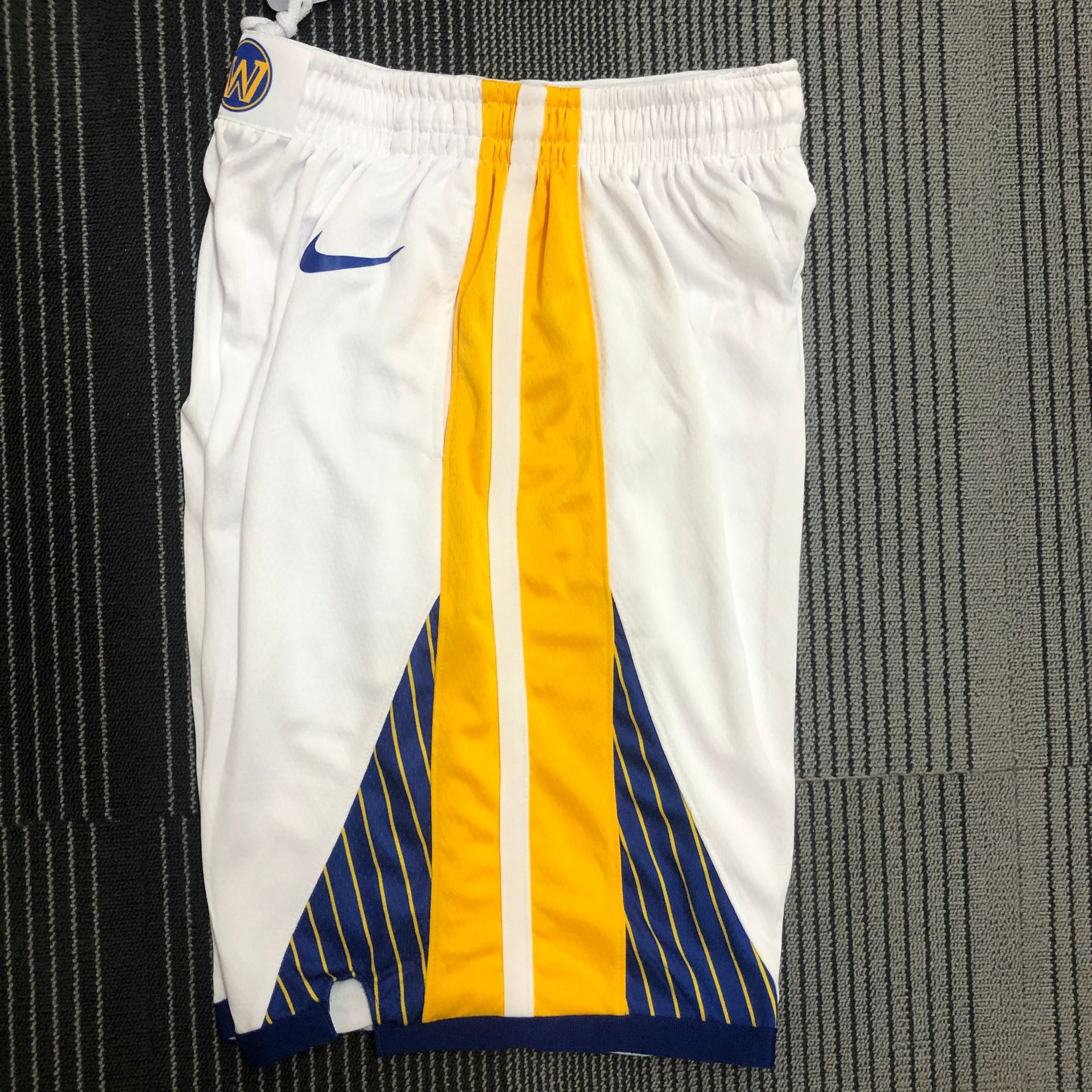 Warriors Team Basketball Shorts - Image 9