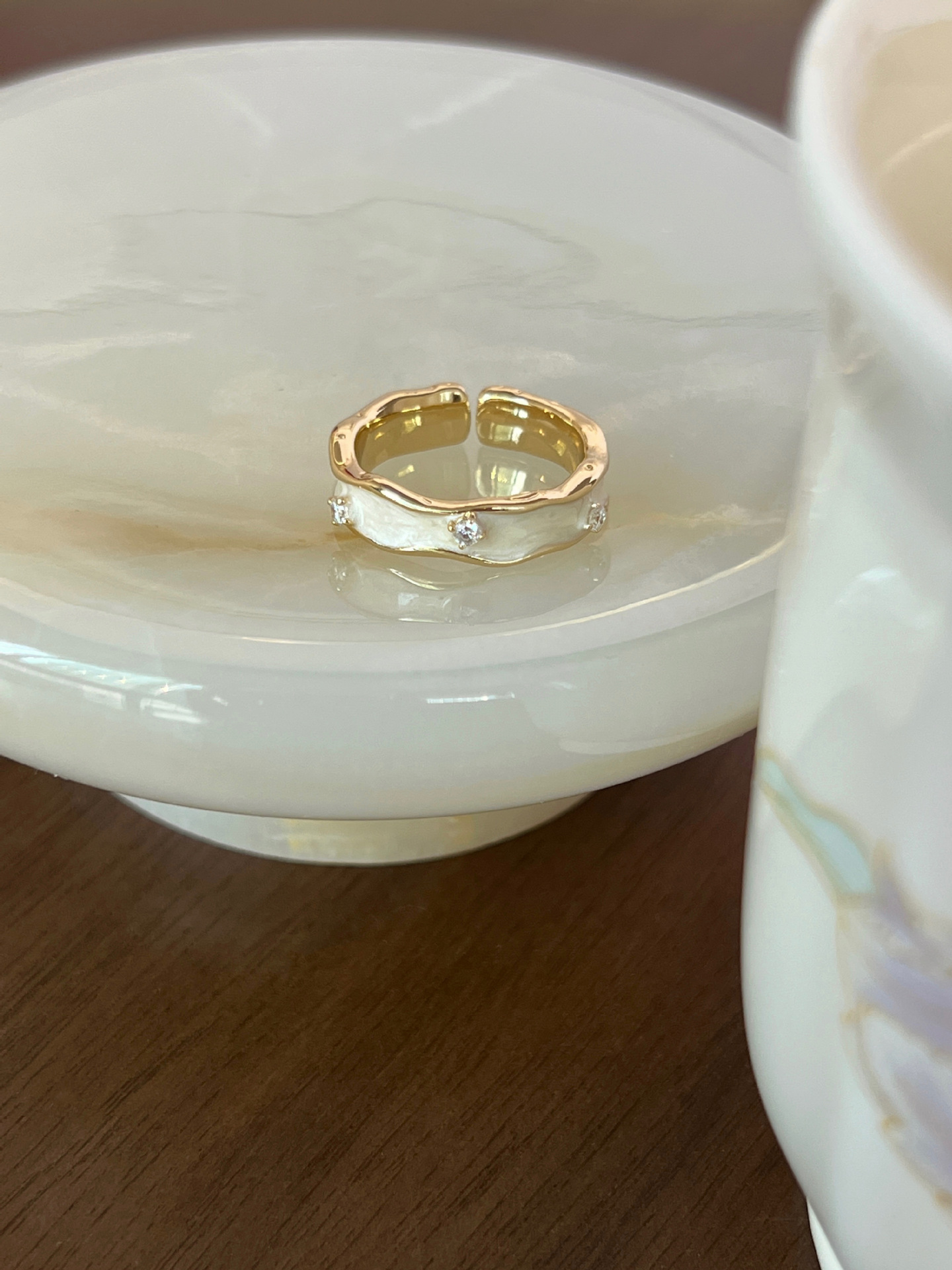 Anello francese retrò con perla per donna, design di nicchia, alta moda, personalizzato, regolabile, anello vintage in madreperla, popolare_voghion.com