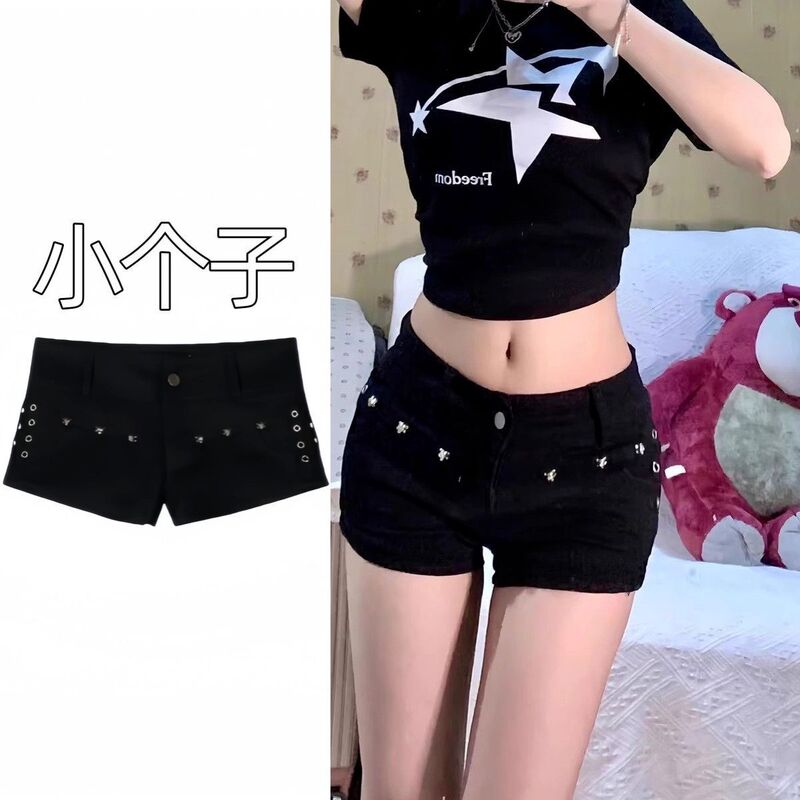 Hot Girl Black Y2K American Rivet Design Low-Waist Denim Shorts Super Shorts Summer Slimming Look A-Line New Hot Pants