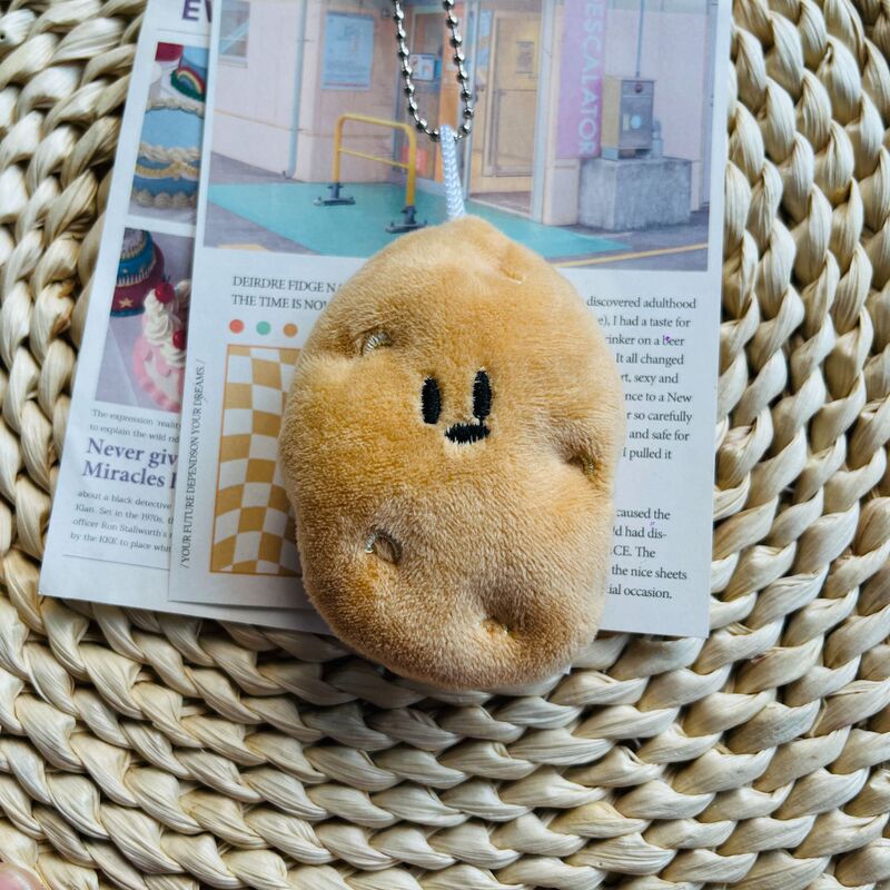 Cute Potato Squeaky Doll Pendant Niche Creative Doll Funny Vegetable Keychain for Girlfriend Gift