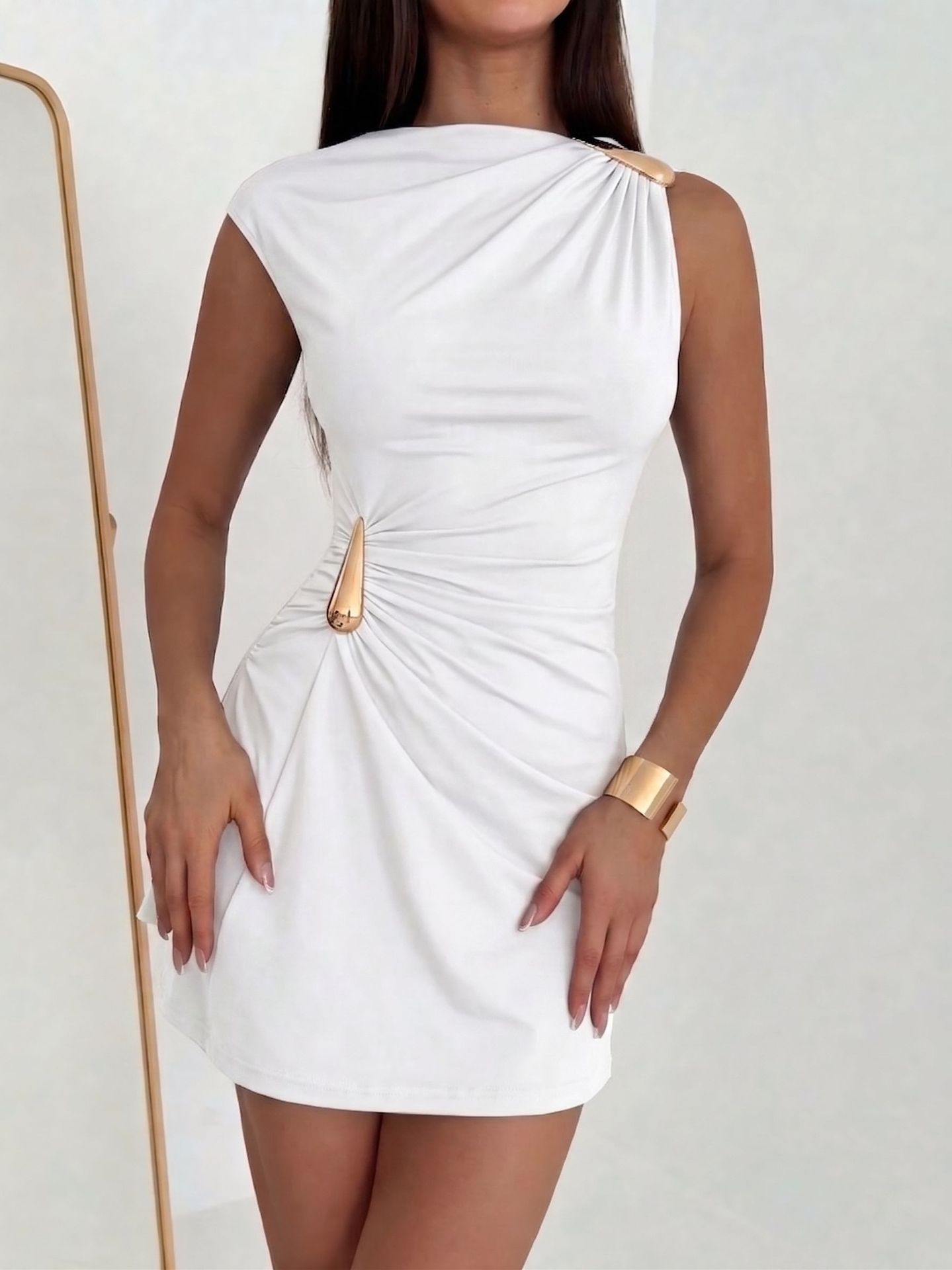 Women's Bodycon Midi Dress With Metal Buttons & Pleated Detail | Elegant High-Waisted Off-Shoulder Summer Dress_ecoleips.com