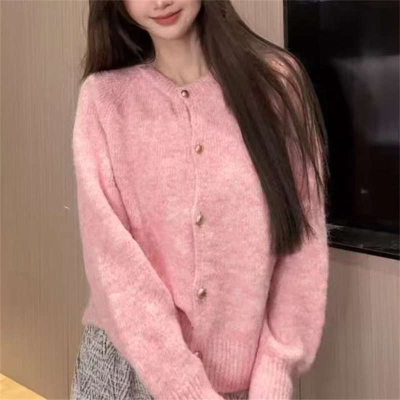 Lazy Style Pure Color Knitted Cardigan for Women 2025 Autumn and Winter New Round Neck Slimming Look Small Gold Button Long-Sleeved Sweater Jacket