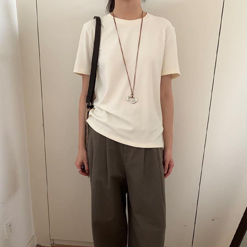 White Brushed Cotton Short-Sleeve Women's T-Shirt, Loose Fit, Early Autumn Basic Style, Inner Wear Top, Half-Sleeve Round Neck Base Shirt, Versatile