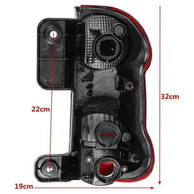 Nissan Nv200 09-15 modelləri üçün arxa stop, əyləc, dönmə siqnalı lampası
