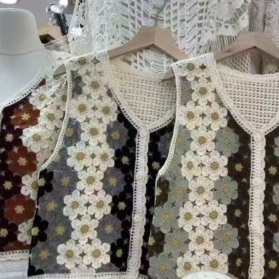 Summer New Sweet Forest Style Floral Color-Block Knitted Cardigan Vest for Women V-Neck Waistcoat Small Sleeveless Top