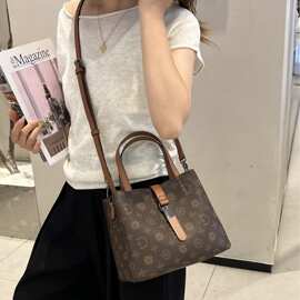 老花包包女新款大容量妈妈包中年大气礼物斜挎包通勤手提包女包