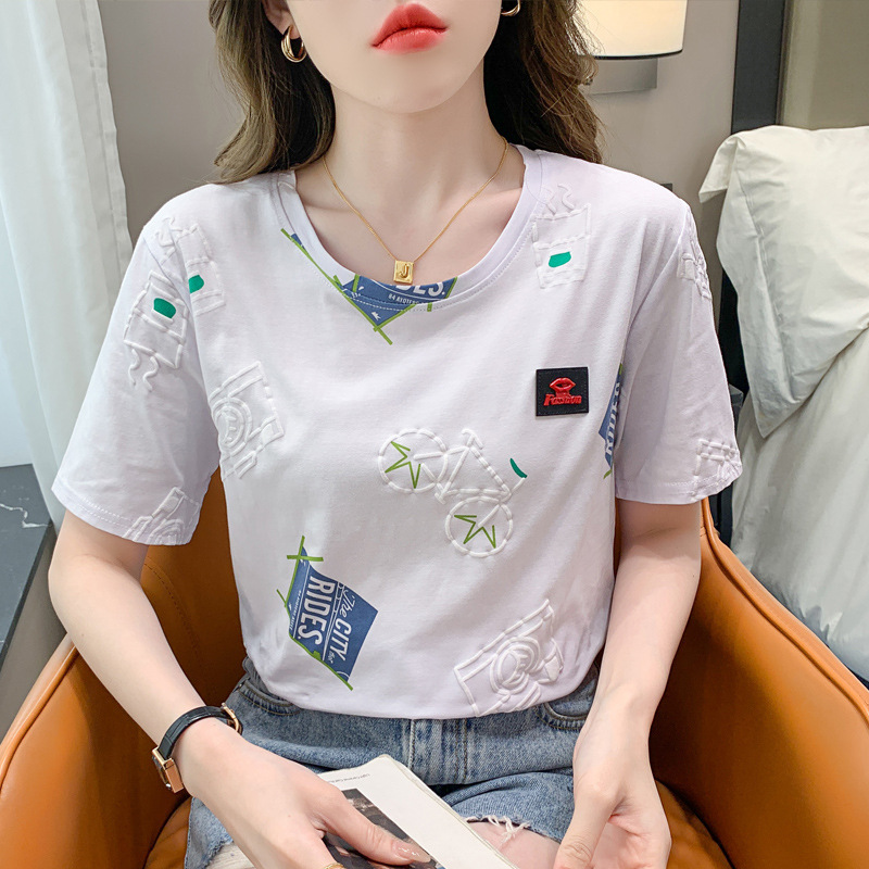 European Station Short-sleeved Women's Summer Dress Pure Cotton White Hollow-out Design Sense Wide Shoulder T-shirt Middle-aged Mother's Top