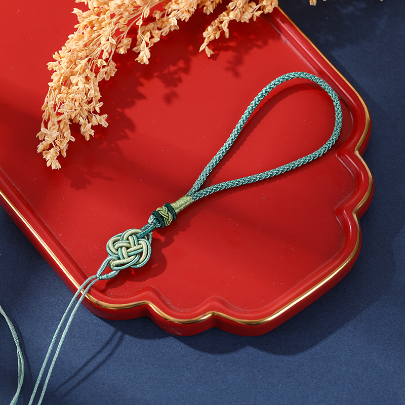 Autumn fragrant green