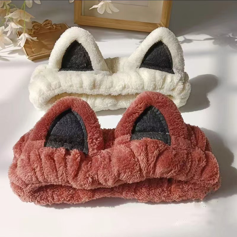 Otoño y invierno dibujos animados peluche lavar la cara cinturón de cabello máscara de mujer lavar la cara cinturón de cabello impermeable estereoscópico impermeable adornamientos de cabello al por mayor