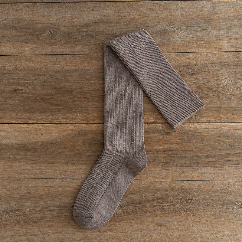 Medias de las mujeres calcetines de pantorrilla de estilo preppy negro pierna flaca media alta Calcetines de la rodilla de las mujeres de una sola pieza de entrega