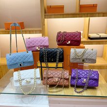 小香风经典羊皮纹单肩包菱格绣线翻盖链条斜挎女包经典小方包迷你