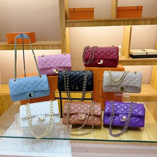 С���L������Ƥ�y�μ����񽑾����w朗lб��Ů������С��������